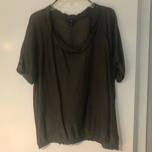 Gap Short Sleeve Top